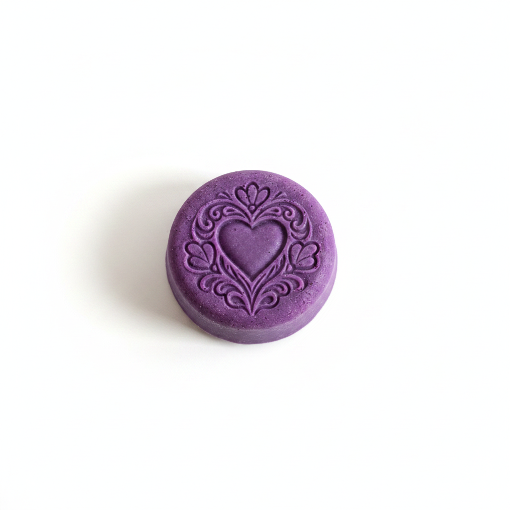 Brazilian Violet Clay Blueberry Regenerating Shampoo Bar
