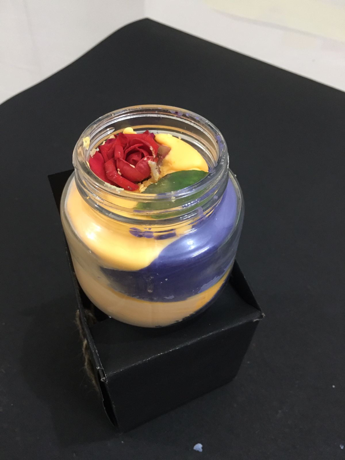 Orange Bay leaf Geometric Candle