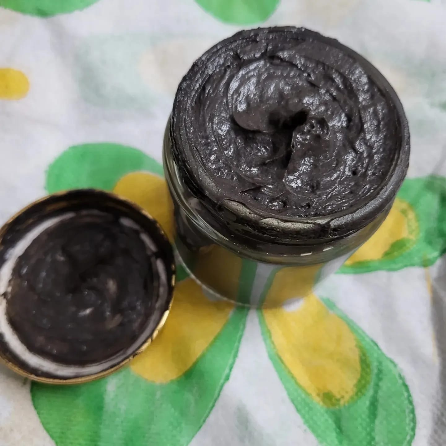 Charcoal Grapefruit Hair spa mask