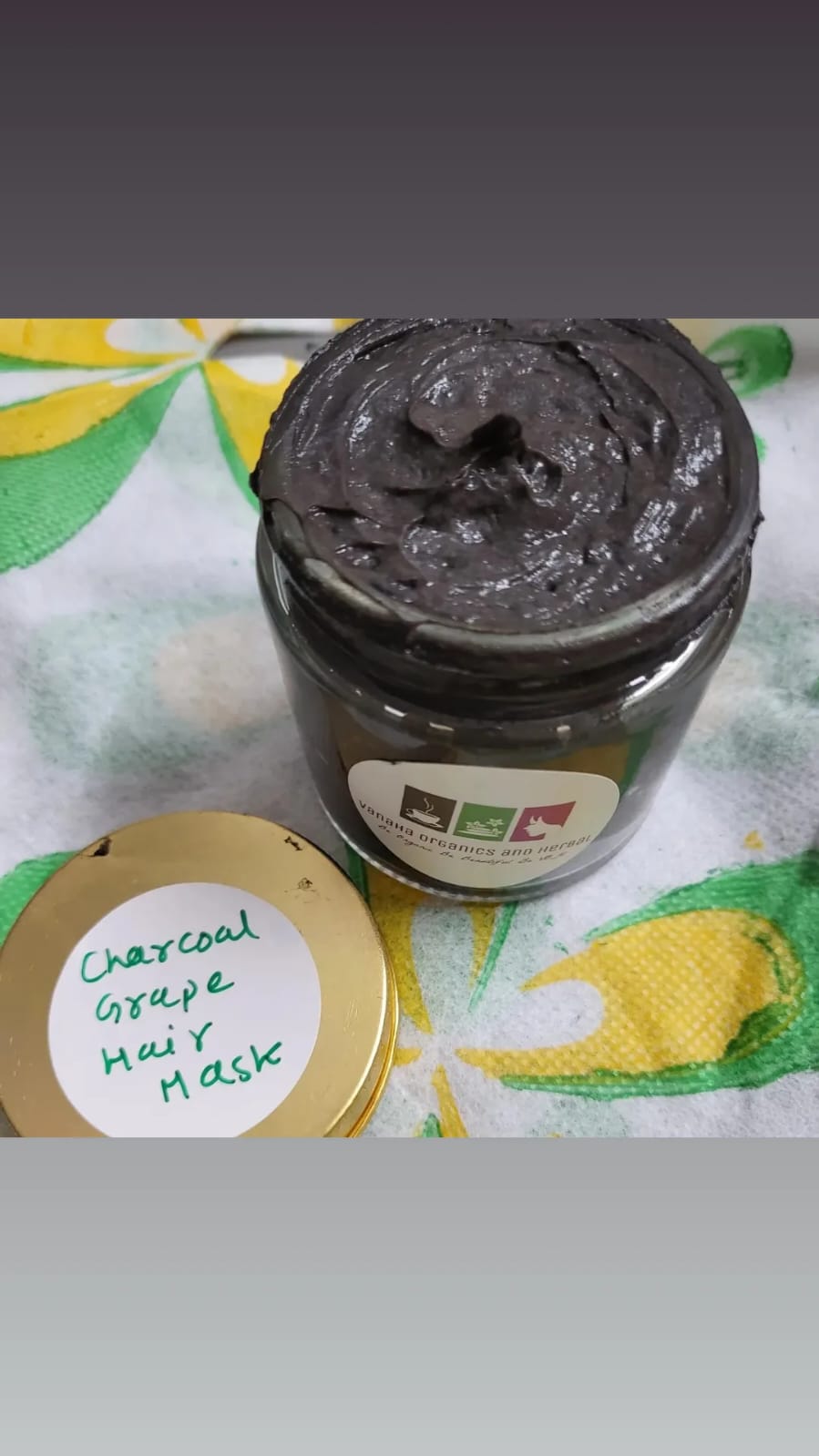 Charcoal Grapefruit Hair spa mask