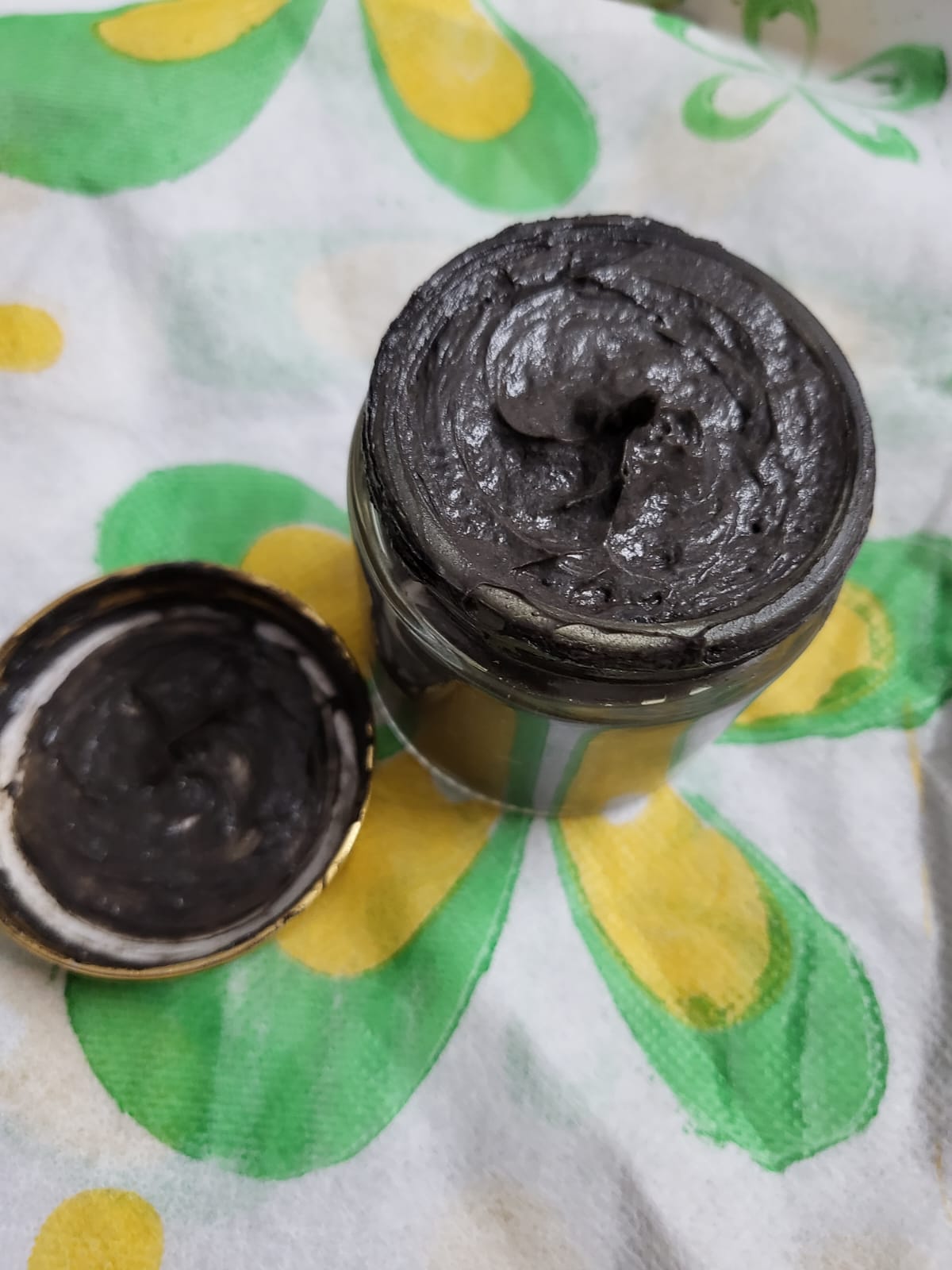 Charcoal Grapefruit Hair spa mask