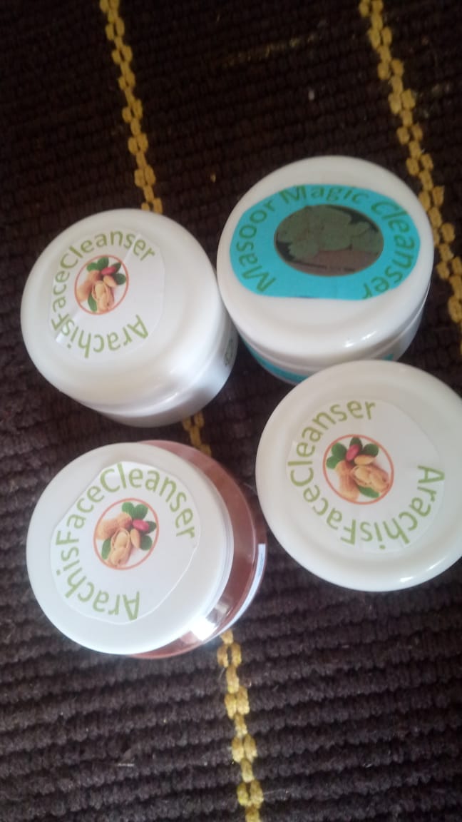 Arachis Face Cleanser