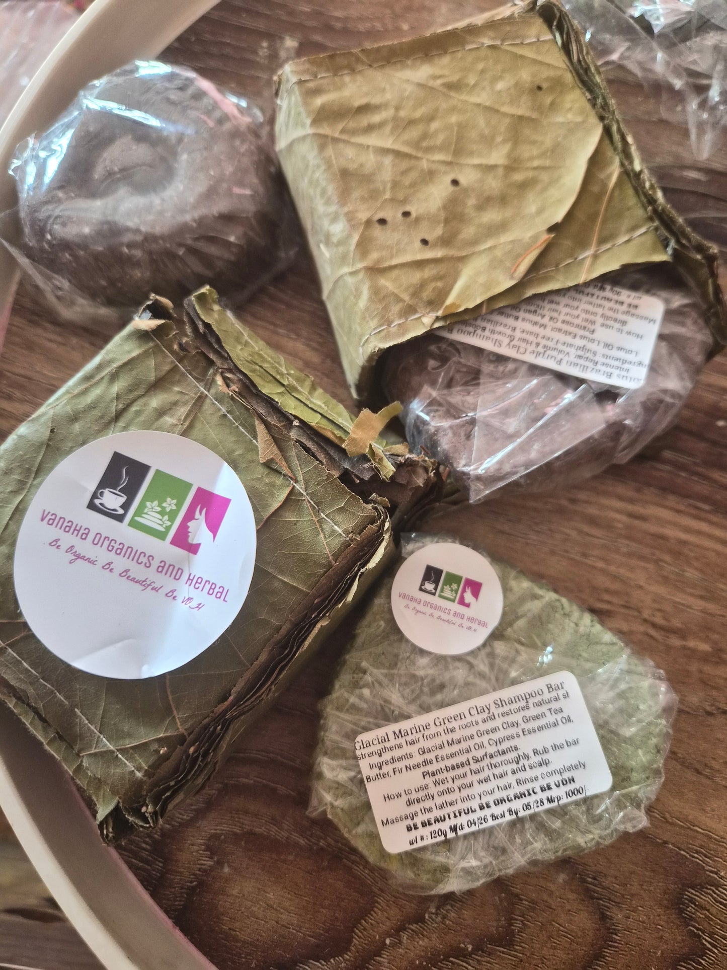 Glacial Marine Green Clay shampoo bar