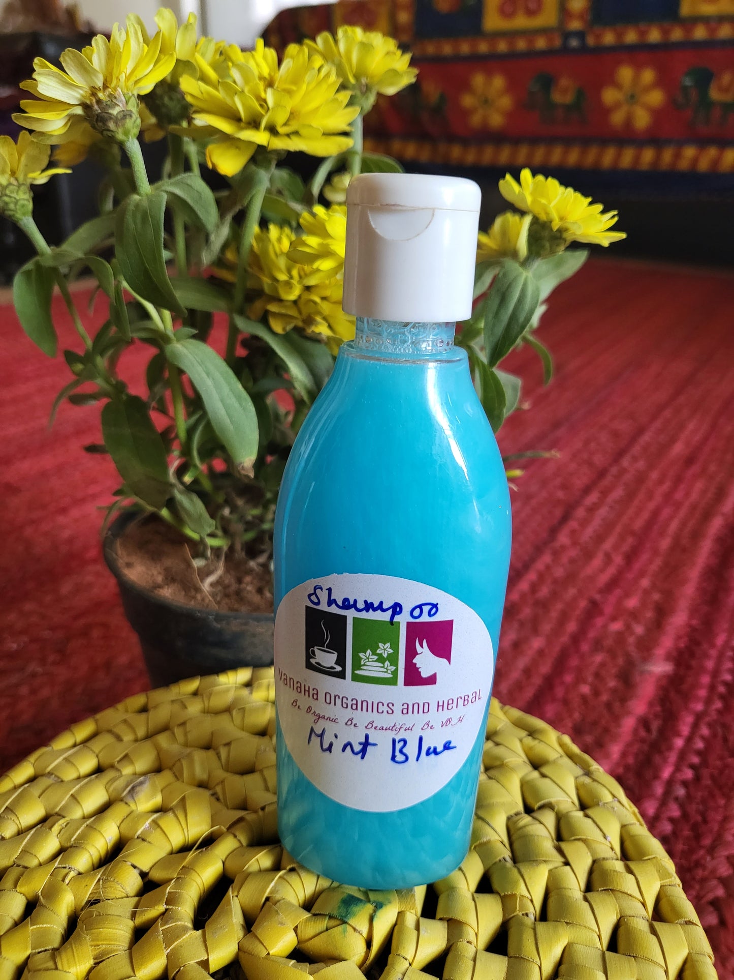 पावक- Blue Mint Pearl shampoo