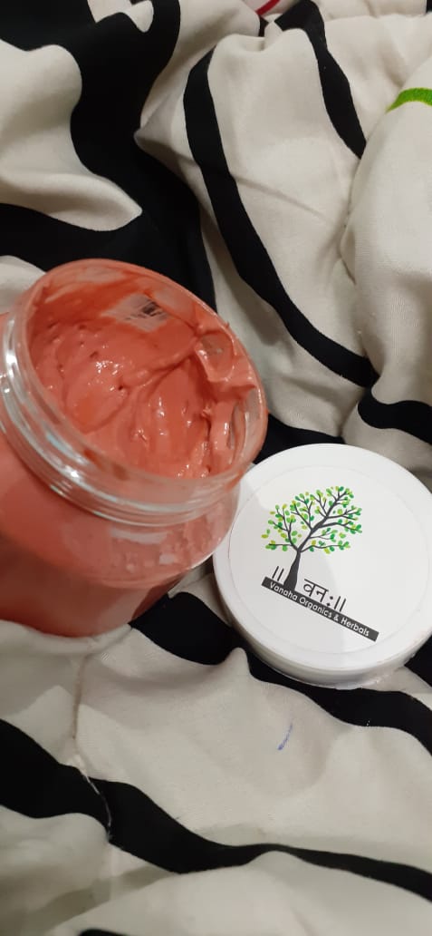 Glow Rice Vanilla face mask
